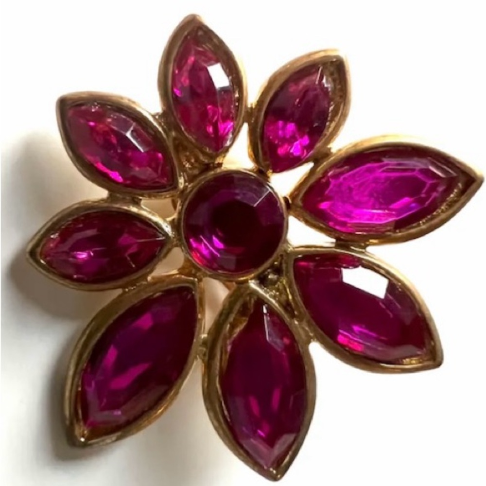 Vintage disco era hot pink stars-like zirconia clipped earrings - Picture 2 of 14